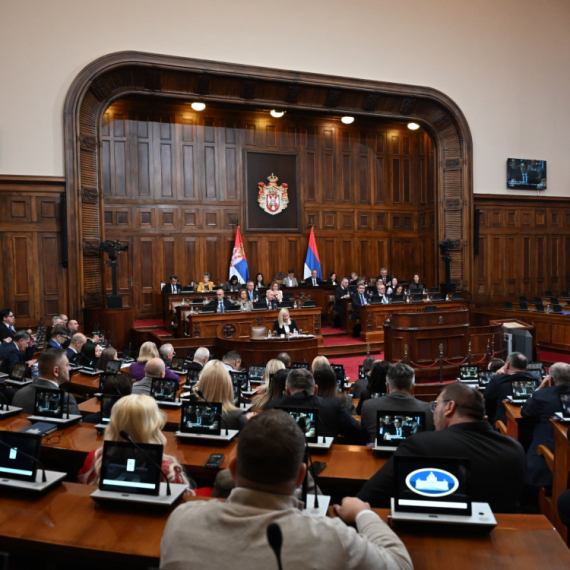 Poslanici polemišu o pravosudnim zakonima; Mrdić: Tužilaštvu su potrebni oni koji su lojalni jednoj državi