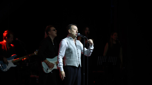 Hari Mata Hari sprema dva velika koncerta u Sava centru: 40 godina muzike, ljubavi i emocija