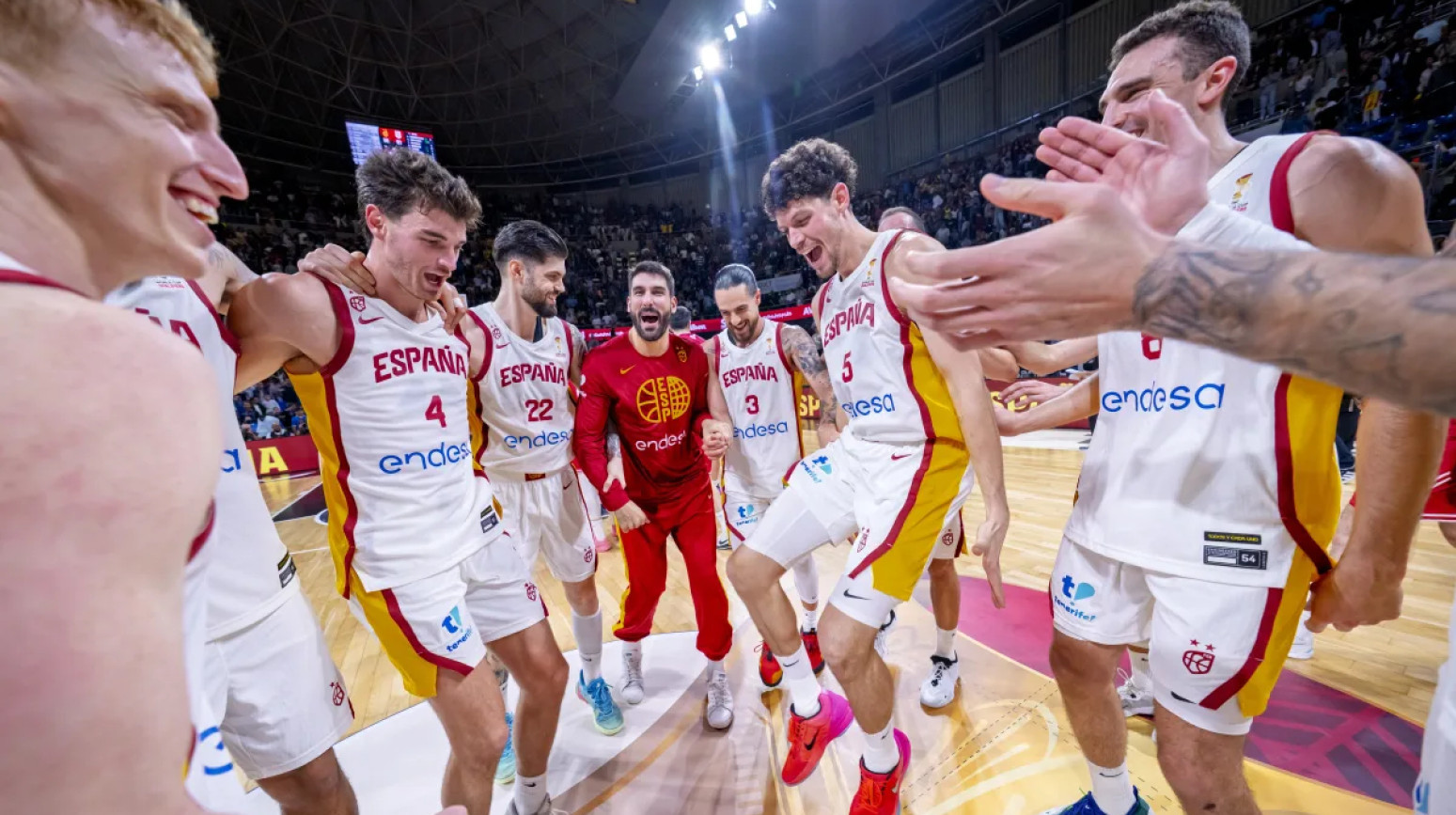 Španija naturalizovala Amerikanca (15)