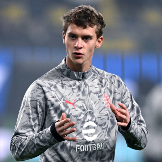 Maksimilijan Ibrahimović ide očevim stopama VIDEO