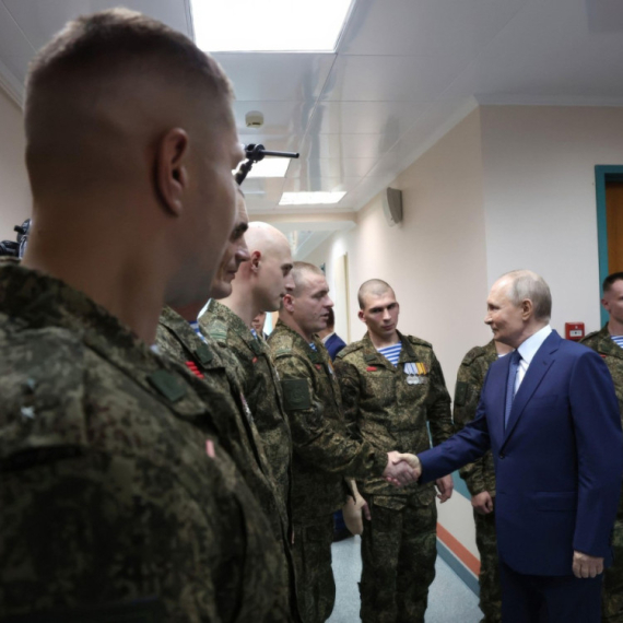 Rusi razotkriveni; Ovo je Putinova moćna armija od 1,3 miliona vojnika