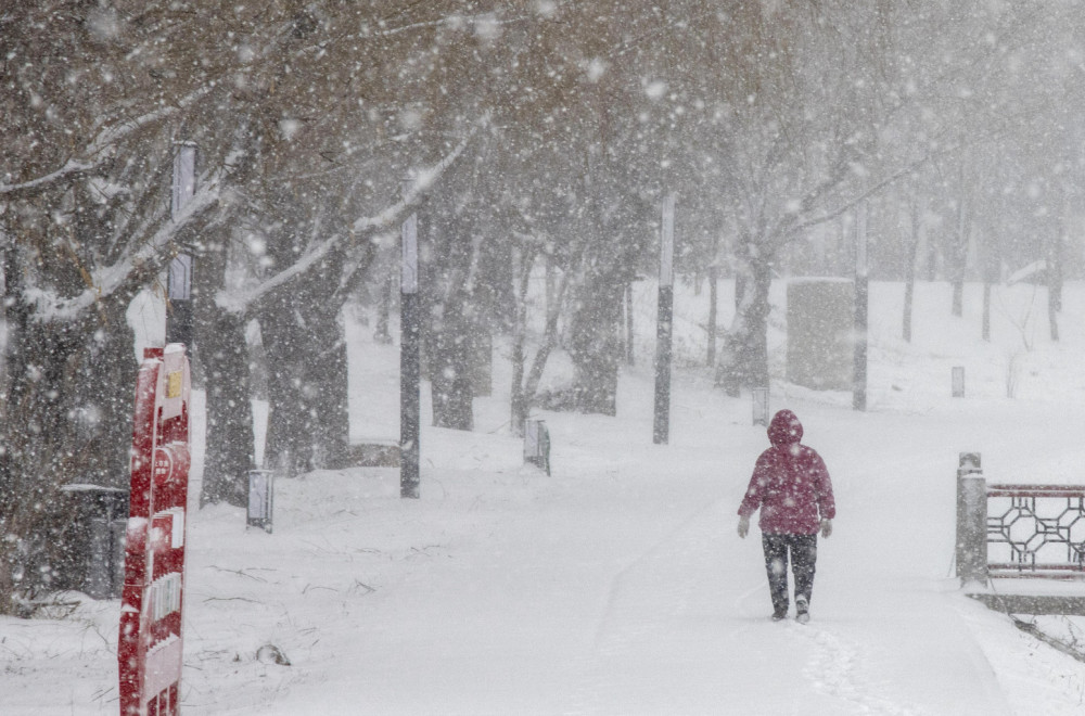 Srbija pod snegom: Novi talas padavina, sneg i u Beogradu FOTO/VIDEO