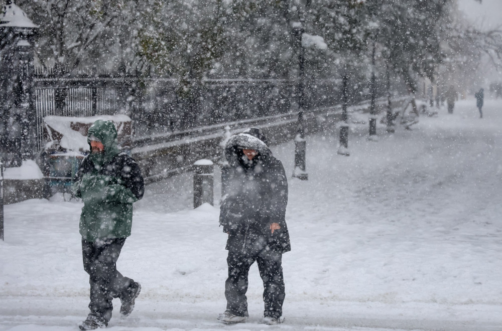 Zima nosi živote: Najmanje 38 mrtvih FOTO
