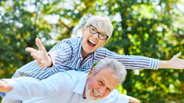 Ovo su ključni nutrijenti za zdravlje nakon 50. godine: Evo zašto su bitni FOTO