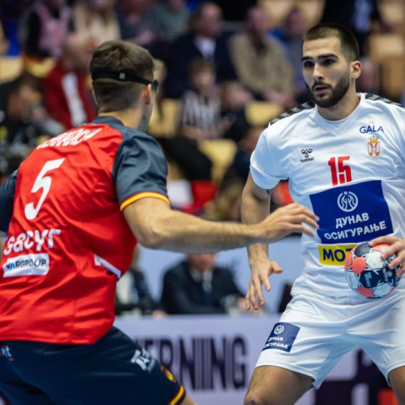 Poluvreme: Srbija u prihvatljivom zaostatku