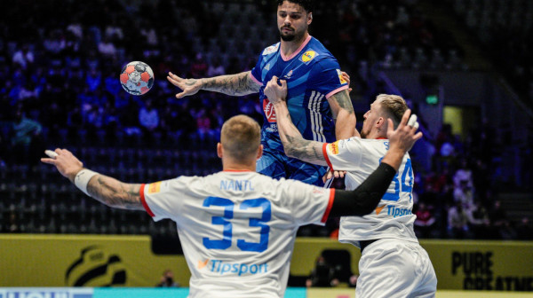 Francuzi siloviti na startu EP