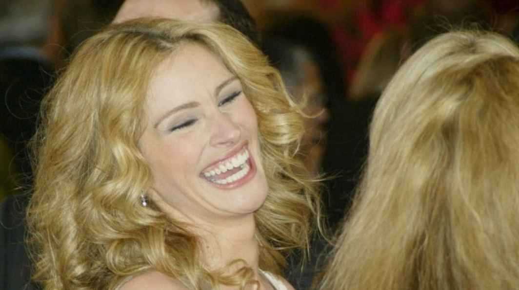 Izgled žena iz devedesetih posvađao ljude: Da li su bile "lepše" tada ili sada? FOTO/ANKETA