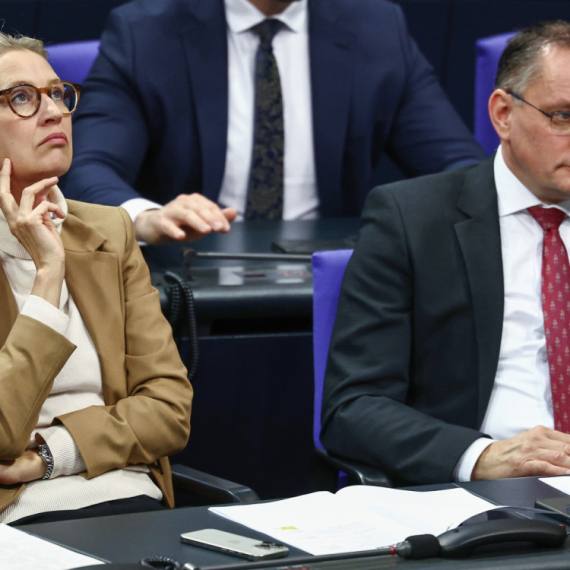 AfD se predomislio: Posle Venecuele i Grenlanda, želimo distancu