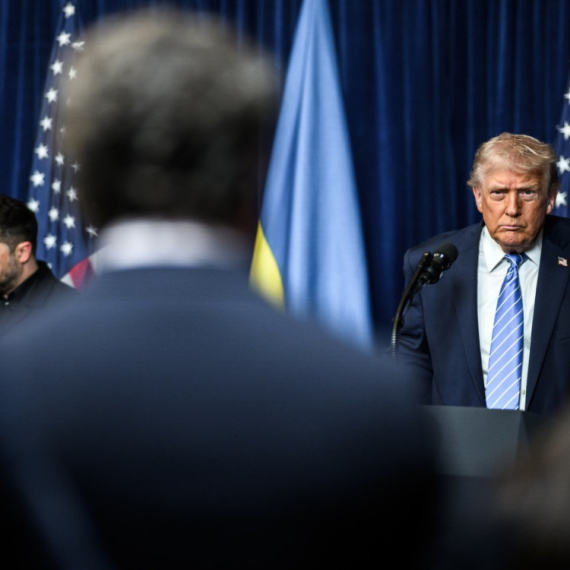 Gotovo je; Zelenski "odjavio" Trampa