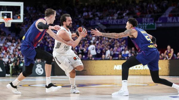 "Kraljevska" lekcija u Madridu: Real deklasirao Barselonu u "El Klasiku"