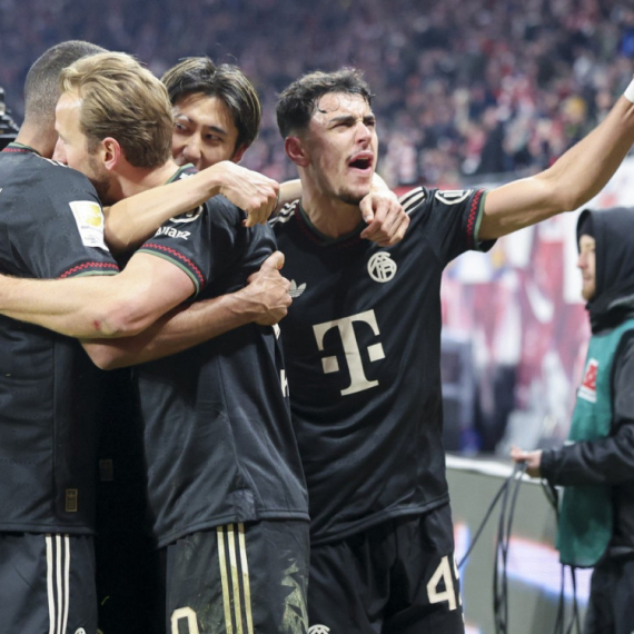 Bajern ponovo primio gol, pa pregazio rivala