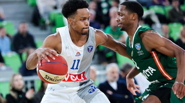 Preokret za preokretom u Stožicama: Budućnost slomila Cedevitu Olimpiju u završnici!