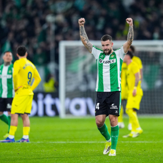Betis slomio Viljareal u finišu – crveni karton i poništen gol obeležili meč