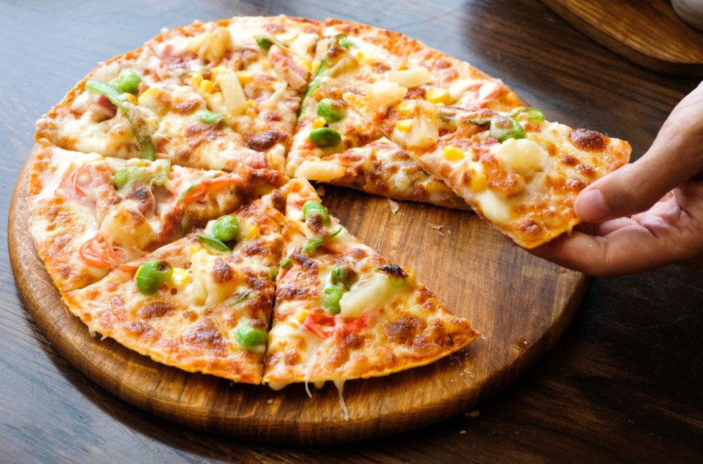 Pica postaje misaona imenica: Cene eksplodirale, ipak grad u komšiluku iznenađuje koliko je jeftin