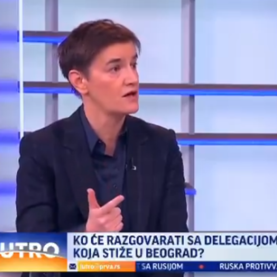 Brnabić: Nikada se nećemo složiti sa Piculinim "činjenicama"; Zato im trebaju blokaderi iz bivše vlasti VIDEO