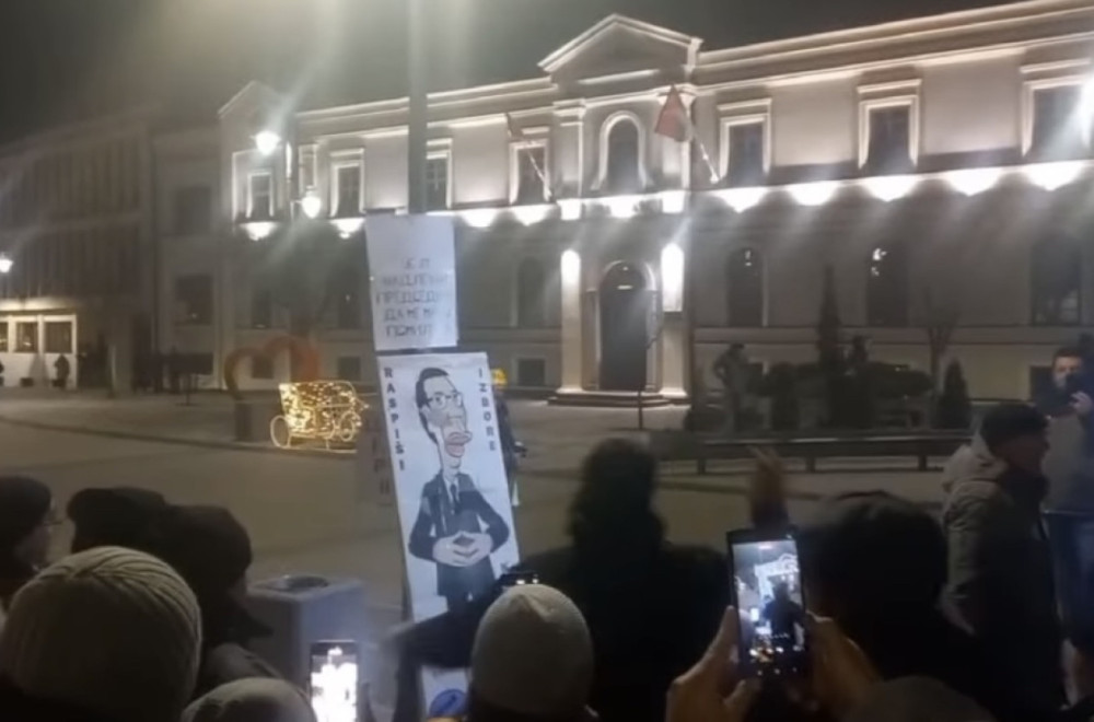 Vučić o sramnom performansu blokadera u Čačku: Danas je Krstovdan, dan strogog posta VIDEO