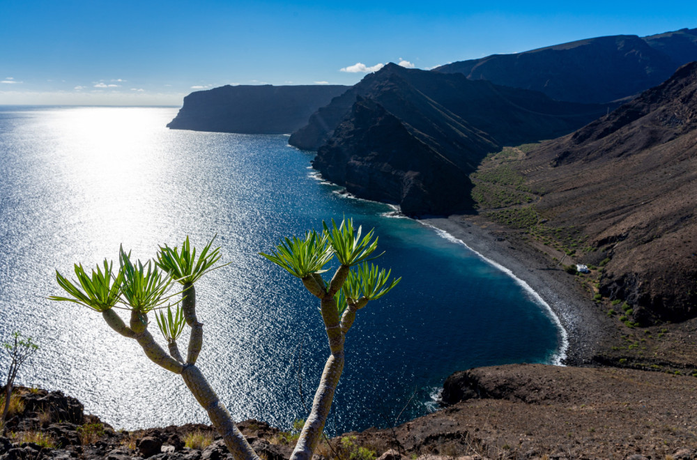 Skriveni raj na ostrvu gde je u januaru preko 20 stepeni: Turisti ga još uvek nisu otkrili FOTO