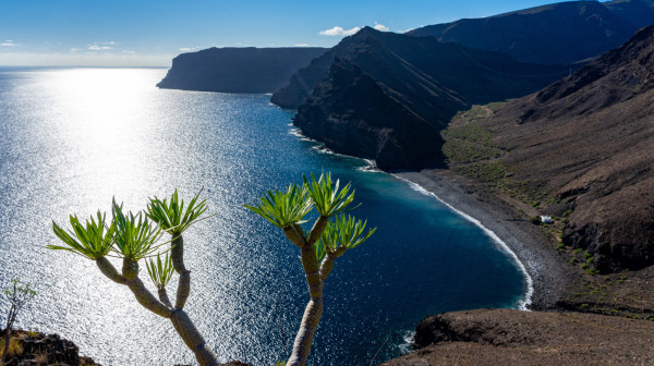Skriveni raj na ostrvu gde je u januaru preko 20 stepeni: Turisti ga još uvek nisu otkrili FOTO