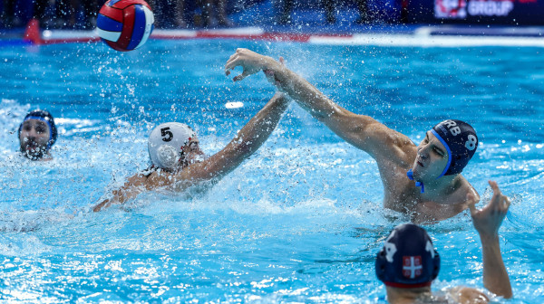 Loš start Srbije – Mađarska vodi