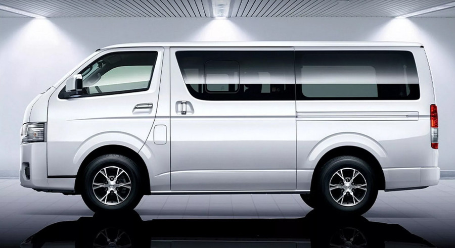 Kako to rade Japanci: Unapređuju i dalje prodaju kombi star 22 godine FOTO