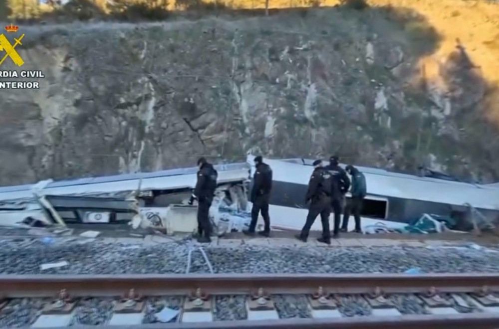 Na renoviranoj pruzi od 700 miliona evra u Španiji, stradalo najmanje 39 osoba