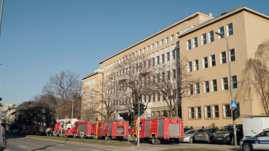 Situacija pod kontrolom: Oglasio se MUP povodom požara u zgradi Specijalnog suda FOTO/VIDEO