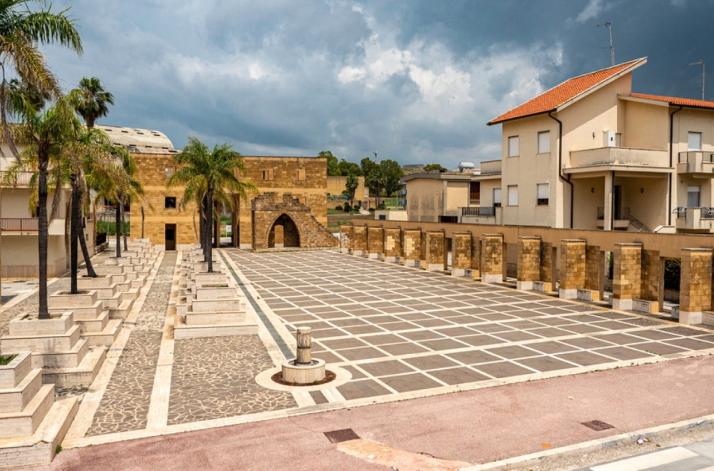 Ovaj sicilijanski grad nazivaju gradom duhova: Fascinantno mesto u kojem gotovo niko ne želi da živi FOTO