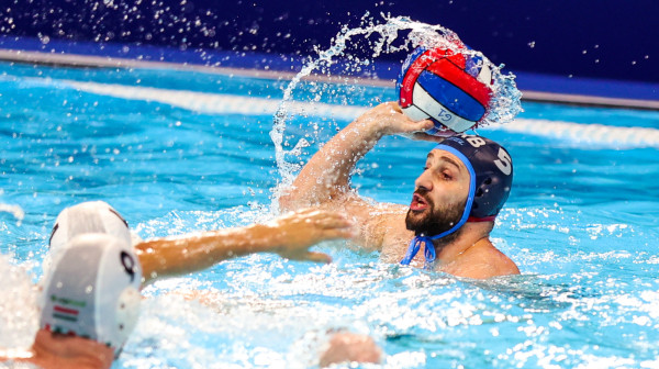 "Ne damo na sebe, to je srpski karakter – dosta nam je stres-ekspresa"