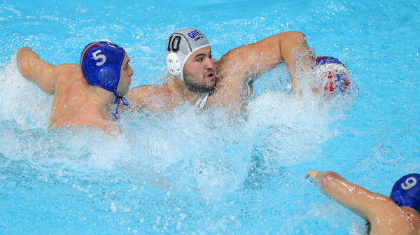 Spektakl u Beogradu: Grčka "potopila" Italiju – šta to znači za Srbiju?