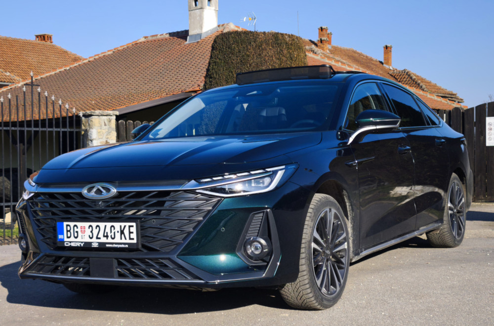 Vozili smo: Chery Arrizo 8 – hoću i ja da me zovu "direktore"