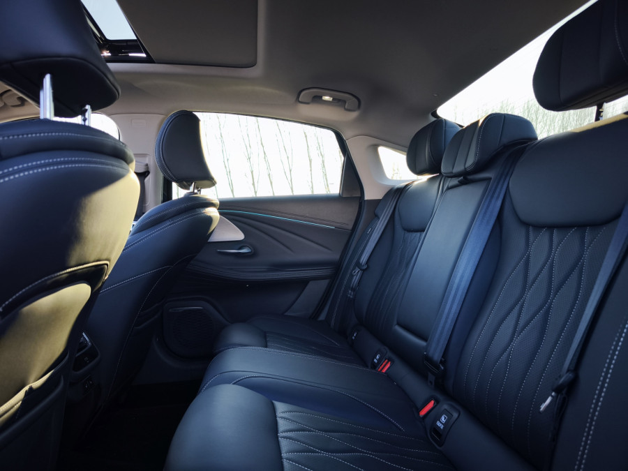 Vozili smo: Chery Arrizo 8 – hoću i ja da me zovu direktore