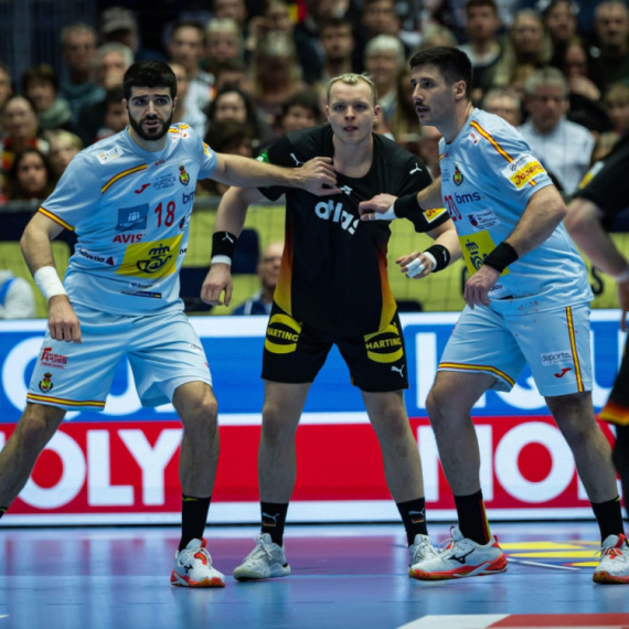 Nije dobra situacija za Srbiju – Španija gubi na poluvremenu