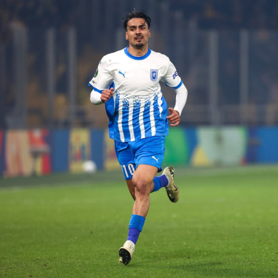 Zvezda ponudila 5 miliona evra za novog napadača