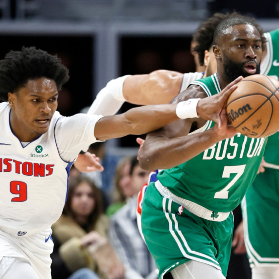 Braun dao nadu, pa promašio pobedu Bostona u derbiju Istoka VIDEO