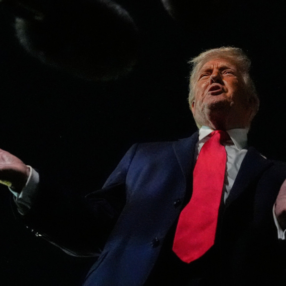 Kakva provokacija Donalda Trampa FOTO