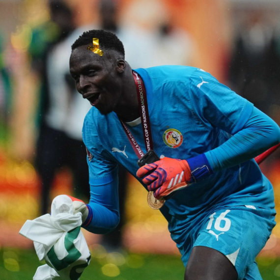 Bitka za "sveti" peškir – bizarni sukob iza gola Senegala u finalu KAN VIDEO