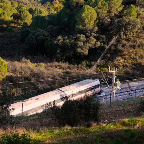 Skočio broj žrtava u sudaru vozova: Strahuje se da tu nije kraj