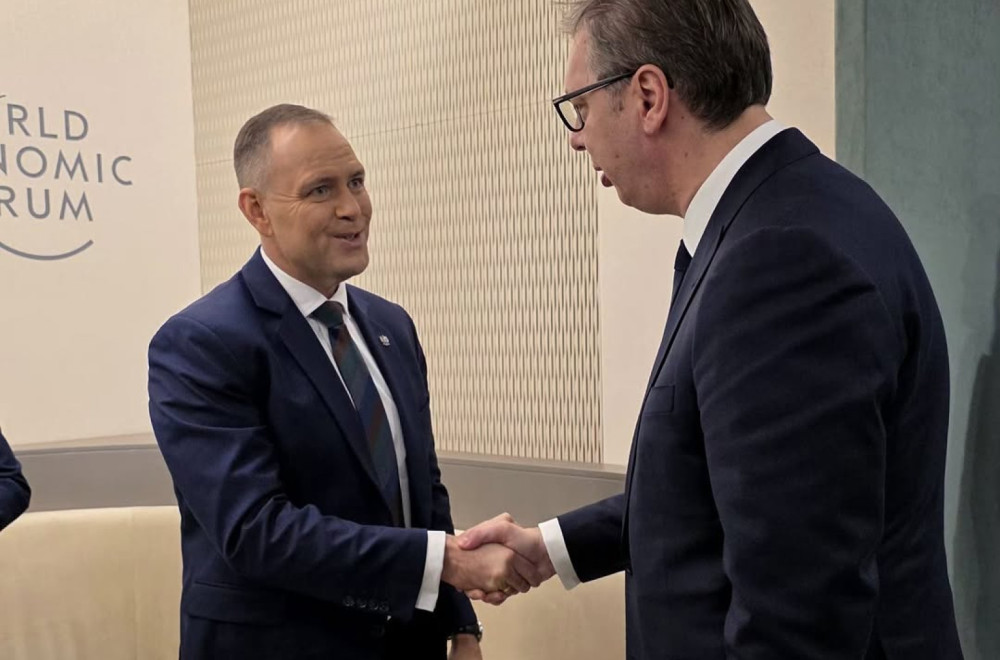 Vučić sa Navrockim u Davosu: Poljska je partner od izuzetnog značaja za Srbiju FOTO