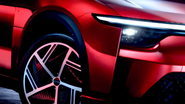 Novi Mitsubishi EV stiže iz fabrike u kojoj se sklapa i iPhone