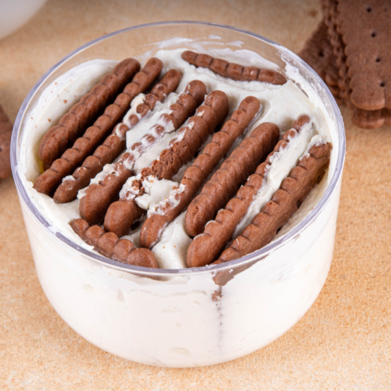 Dve sekunde i dva sastojka su vam potrebni za ovaj viralni čizkejk VIDEO