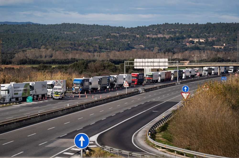 Važna vest za teretnjake: Čekanja i do šest sati
