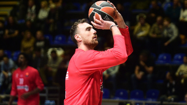 Barcokas otkrio: Milutinov doživeo potres mozga