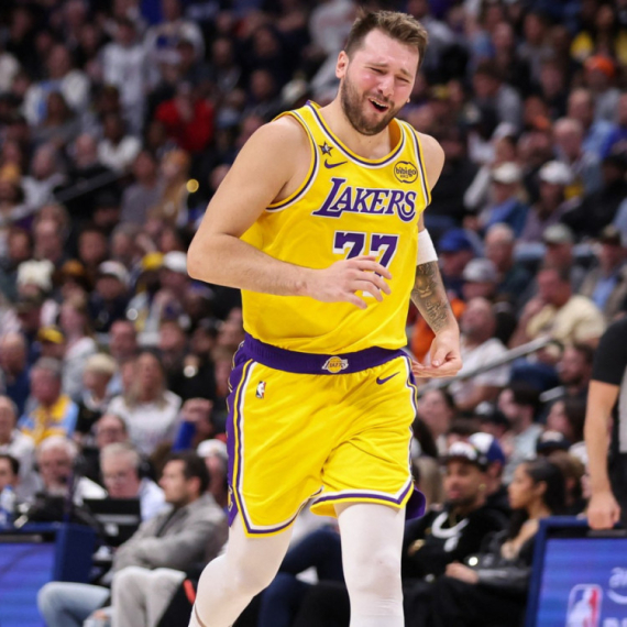 Dončić prestigao Jokića pred njegovim očima