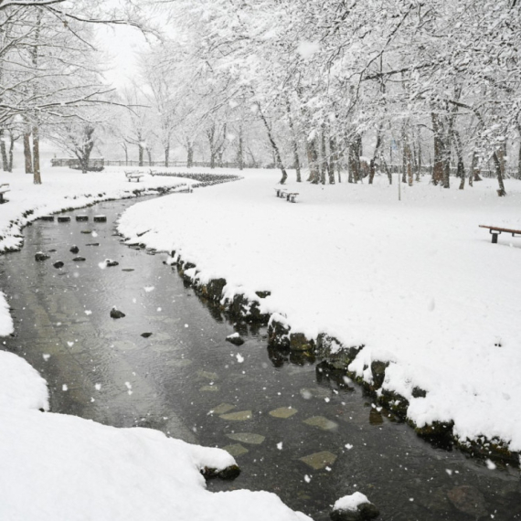 Spremite se: Pašće ogromna količina kiša i do pola metra snega; Izbegavajte putovanja FOTO