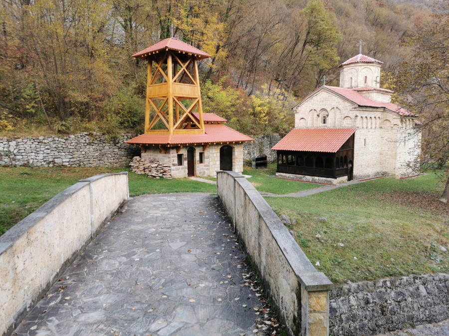 Ovaj srpski manastir prema legendi potiče iz doba Svetog Save: Jedan je od najstarijih u Srbiji FOTO
