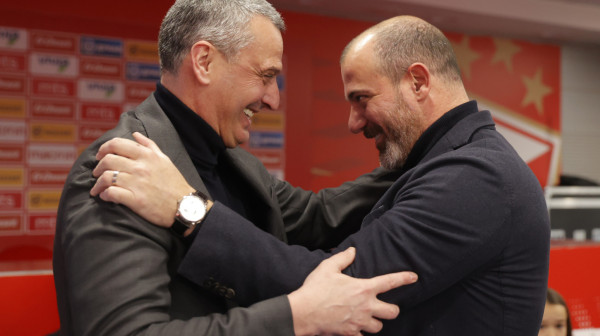 Zvezda ne putuje sama u Švedsku – tu je i najtrofejniji u istoriji