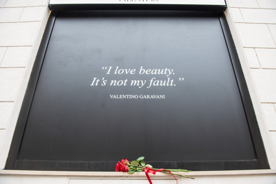 Poslednji oproštaj od modnog dizajnera Valentina: Ceo Rim u suzama FOTO