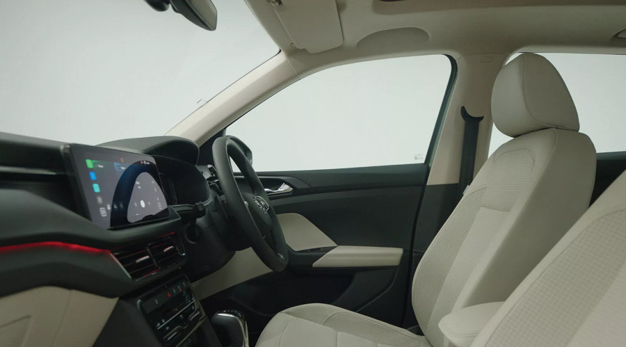 Premijum detalji u budžetskom SUV-u: Jeftina Škoda dobila masažna sedišta i panoramu FOTO