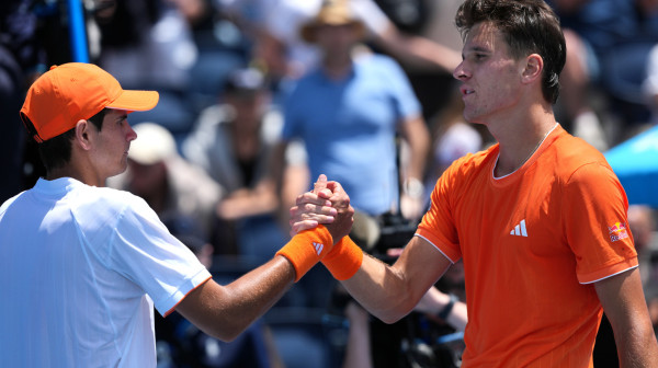 Hurkač i Menšik bez greške