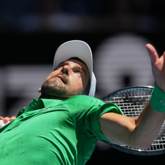 Đoković čuva prednost!